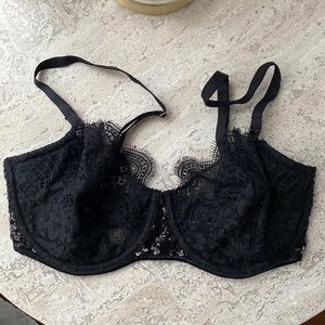 Victoria Secret Unlined Push-up Bra
